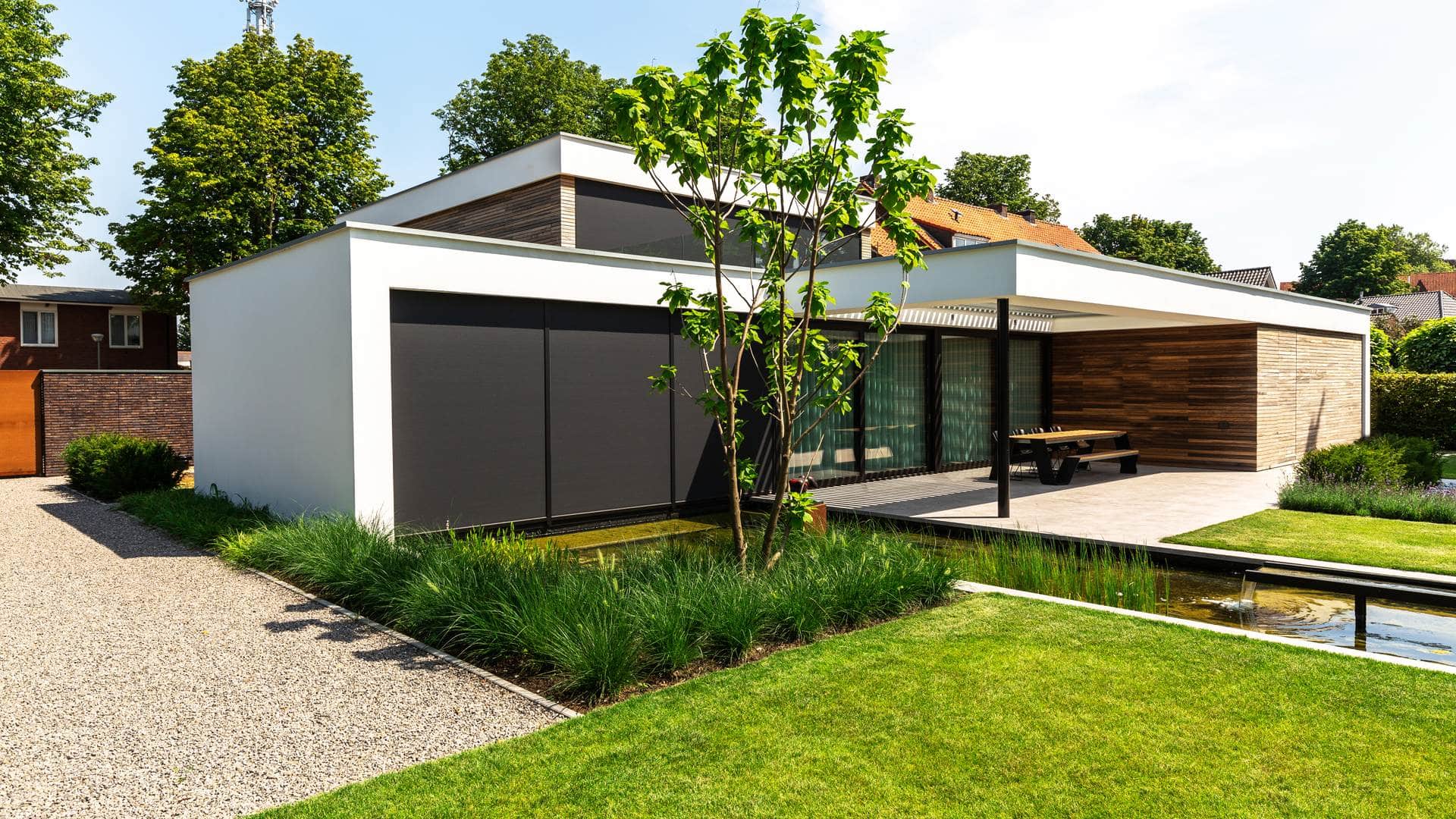 Frits zegt: Moderne tuin: strak, sfeervol en luxe